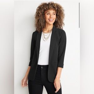 Maurices Women’s Versa open front blazer. Size L. Black.